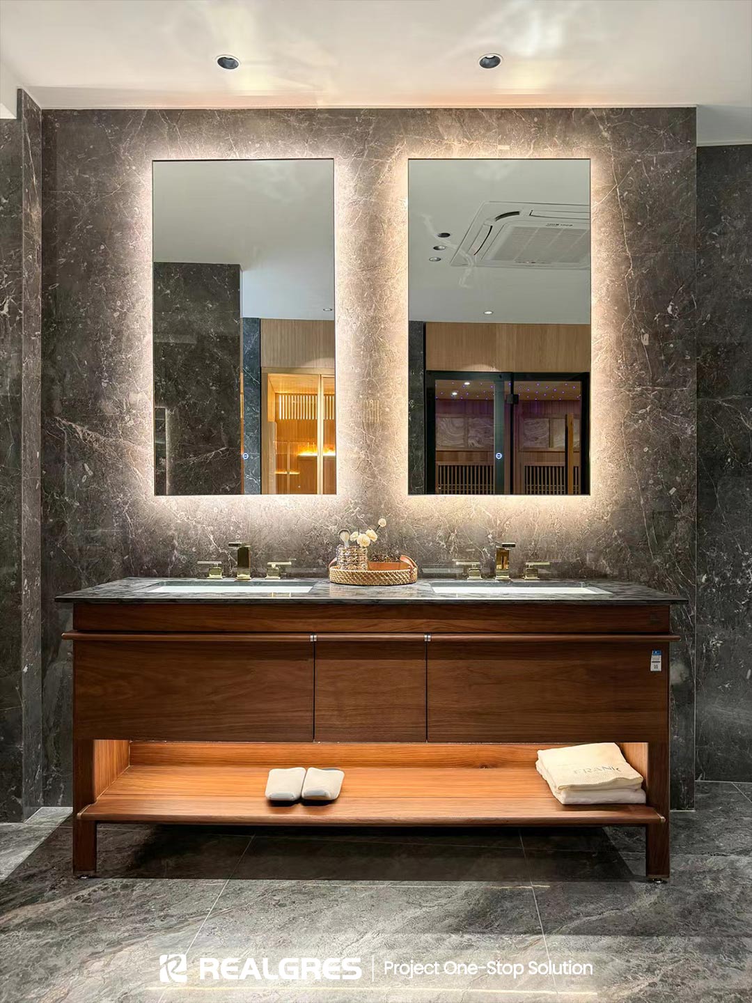 design bathroom vanitiy